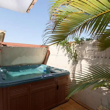 Vila House